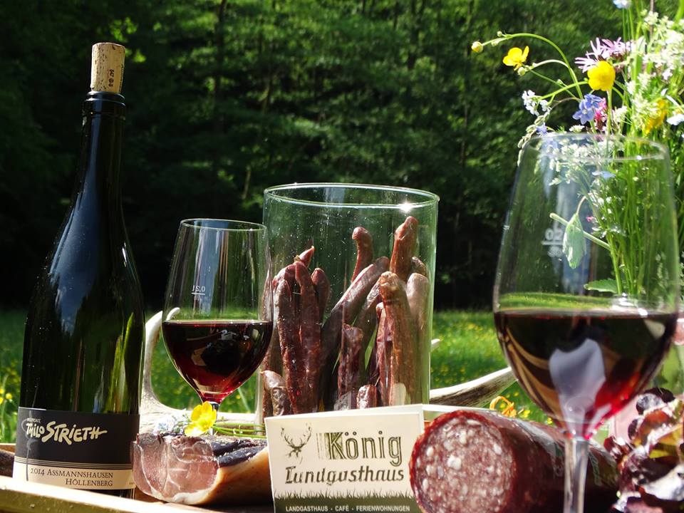 Unser Wein mit Rheingau Wild.jpg